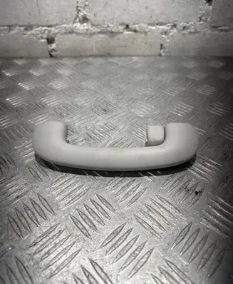KIA Sorento Rear interior roof grab handle