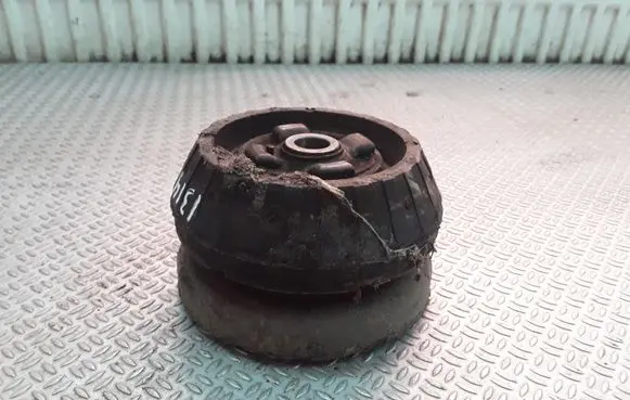 Mercedes-Benz Vito Viano W638 Front upper strut mount 6383230420