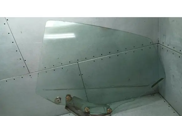 Mazda 323 F Rear door window glass 