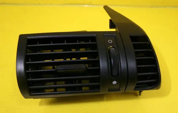 Fiat Stilo Dashboard side air vent grill/cover trim LS347901