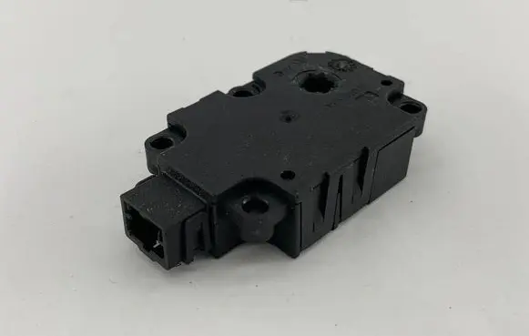 Audi A6 Allroad C7 Intake manifold valve actuator/motor CZ1139300857 ZBAT0045D09AT 20130730
