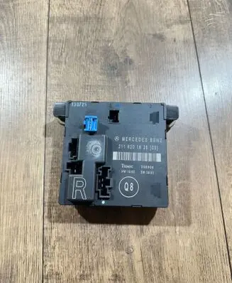 Mercedes-Benz E W211 Door control unit/module 2118201626 356806