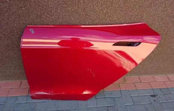 Tesla Model S Rear door
