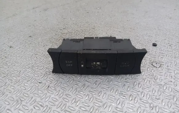 ESP (stability program) switch