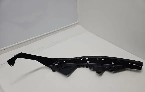 Chrysler Pacifica Headlight/headlamp mounting bracket 6002TM0293