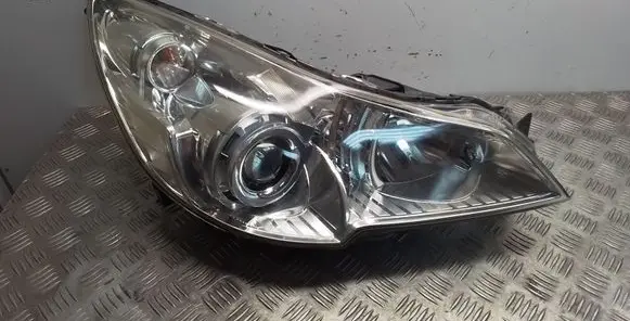 Subaru Legacy Headlight/headlamp