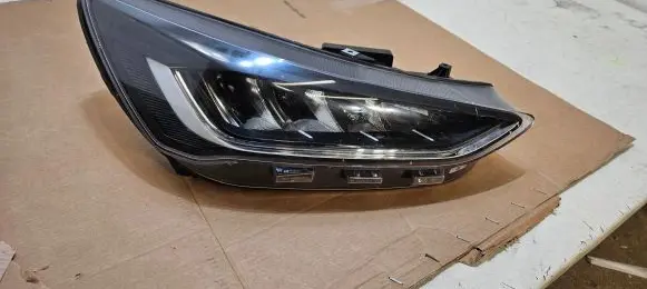Ford Focus Headlight/headlamp NX7B-13E014-CF