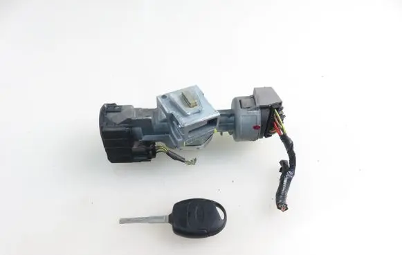 Ford Focus Ignition lock 3M513F880AC