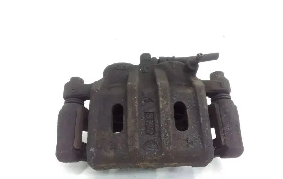 Mitsubishi Outlander Front brake caliper