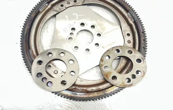Mercedes-Benz C W203 Flywheel 6110320147
