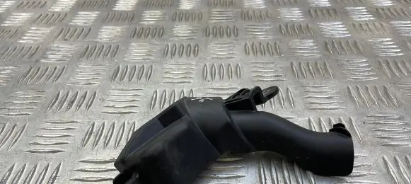 Mercedes-Benz E W212 Other engine bay part A6511590246