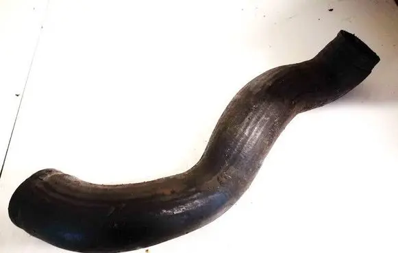 Volvo V70 Intercooler hose/pipe