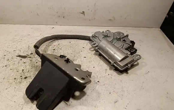 Audi Q7 4M Tailgate/trunk/boot lock/catch/latch 4M0827887B 163232
