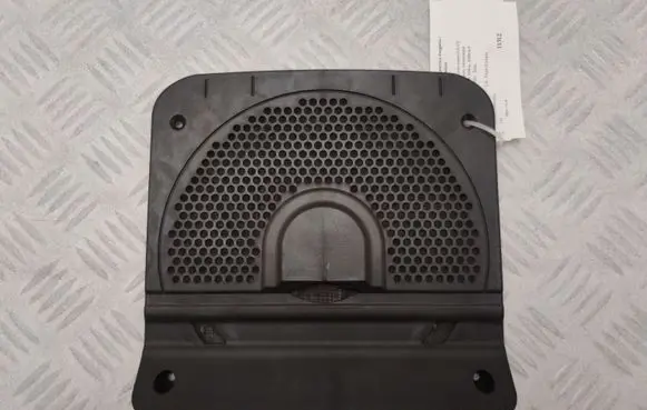 BMW 4 F36 Gran coupe Subwoofer grill/trim 9290908