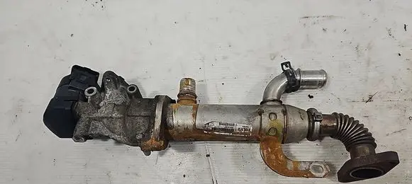 Ford Galaxy EGR valve cooler XS1134