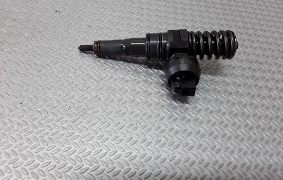 Volkswagen Phaeton Fuel injector 0414720220 07Z130073H
