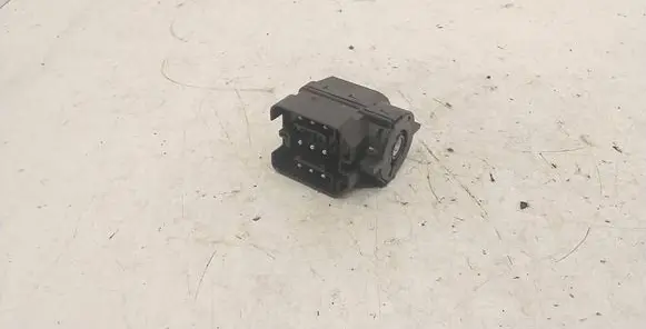 BMW 5 E39 Ignition lock contact 6901961