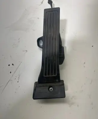KIA Sportage Accelerator throttle pedal D7800 14062018