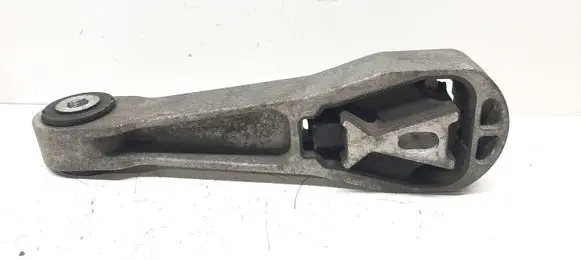 Volvo V40 Engine mount bracket 31359642