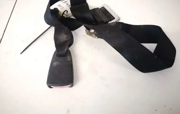 Rear seatbelt buckle