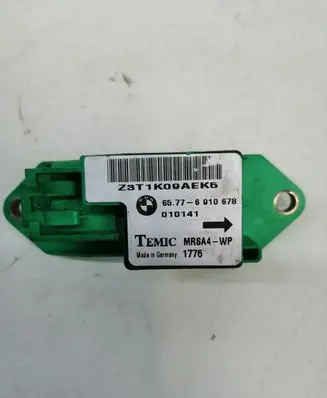 BMW 5 E39 Airbag deployment crash/impact sensor 65776910678