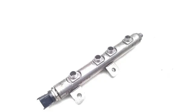 Jaguar XF Fuel main line pipe 9X2Q-9D280-FA 0445216030