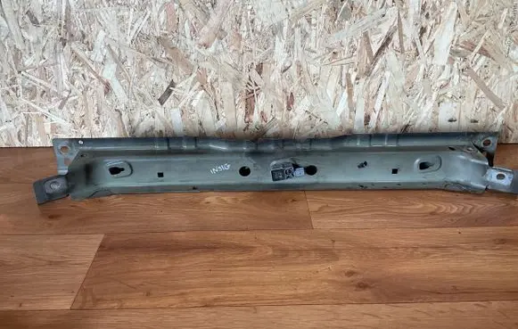 Opel Insignia A Top upper radiator support slam panel 13502340