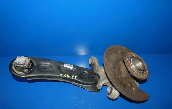 Mercedes-Benz GLA W156 Rear wheel hub
