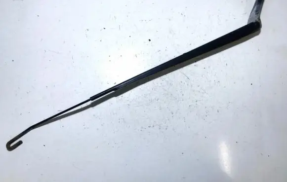 Toyota Avensis T250 Front wiper blade arm