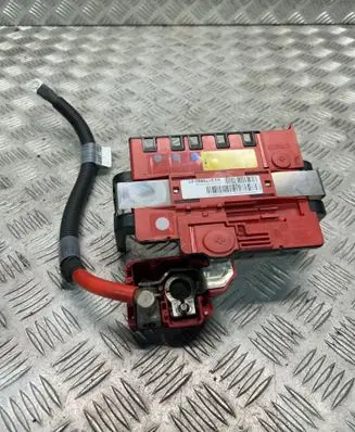 Positive cable (battery)