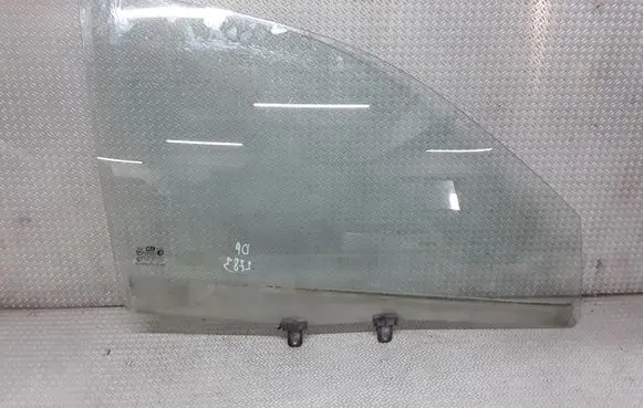 KIA Magentis Front door window glass four-door