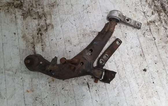 Nissan Primera Front lower control arm/wishbone NOCODE