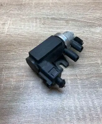 Volkswagen Golf IV Turbo solenoid valve 1J0906627B 7229034 WITHPLUG
