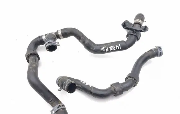 Ford Explorer Hybrid/electric vehicle battery cooling hoses/tubes 1EA121449N 1EA122049BG