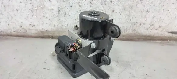 Ford Focus ABS Pump 3M512C405HA