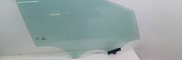 KIA Sportage Front door window glass four-door 43R00049