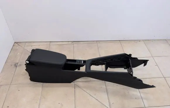 Skoda Octavia Mk4 Center console 5E3864207VRZ 5E8863241A