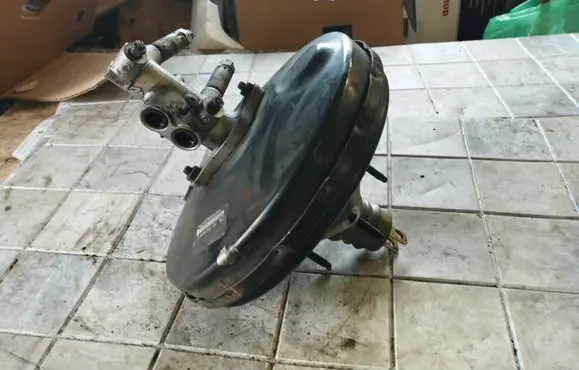 Mazda 3 I Brake booster BN8R43950C