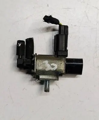 Volvo C30 Vacuum valve 4M5G-9A500 465941912
