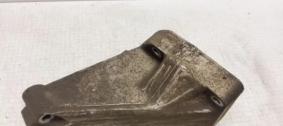 Mercedes-Benz C W203 Engine mounting bracket A1112231604