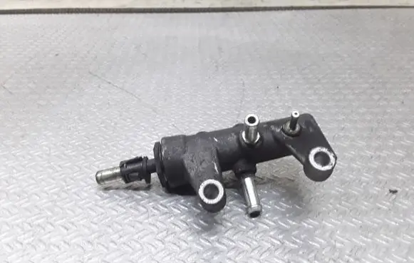 Opel Vectra C Fuel pressure regulator 55193043