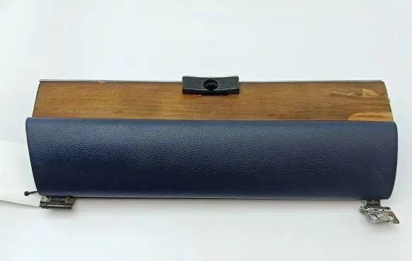 Mercedes-Benz S W116 Glove box lid/cover 