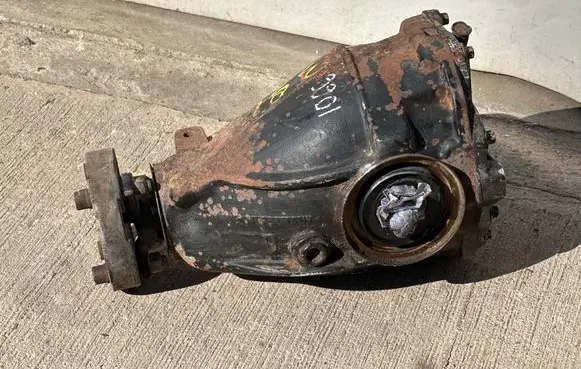 Mercedes-Benz CLK A209 C209 Rear differential 2103513308G A2103510805