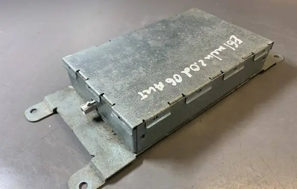BMW 5 E60 E61 Bluetooth control unit module 84219116725 9116725 84109116725