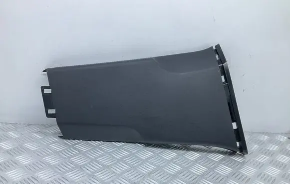 Skoda Kamiq (B) pillar trim (bottom) 657867282B 657867282C