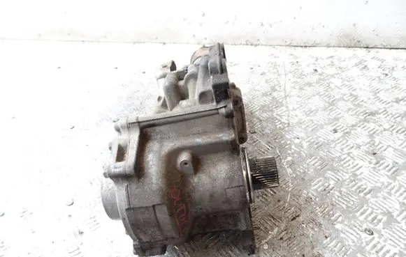 Mitsubishi Outlander Gearbox transfer box case 067039