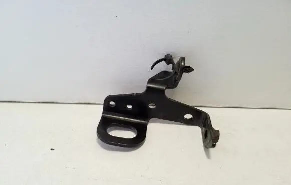 Ford Ecosport other engine part CM5G17A084EB
