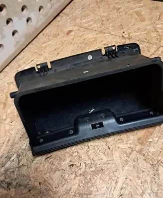 Mitsubishi Space Star Glove box MR270174