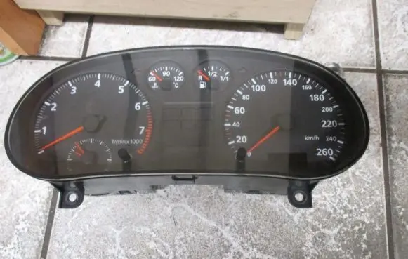 Audi A3 S3 8L Speedometer (instrument cluster) 8L0919860A