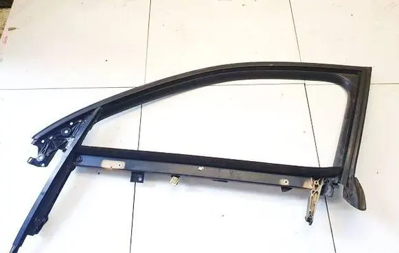 Audi A4 S4 B6 8E 8H Front door window/glass frame 8e0837629